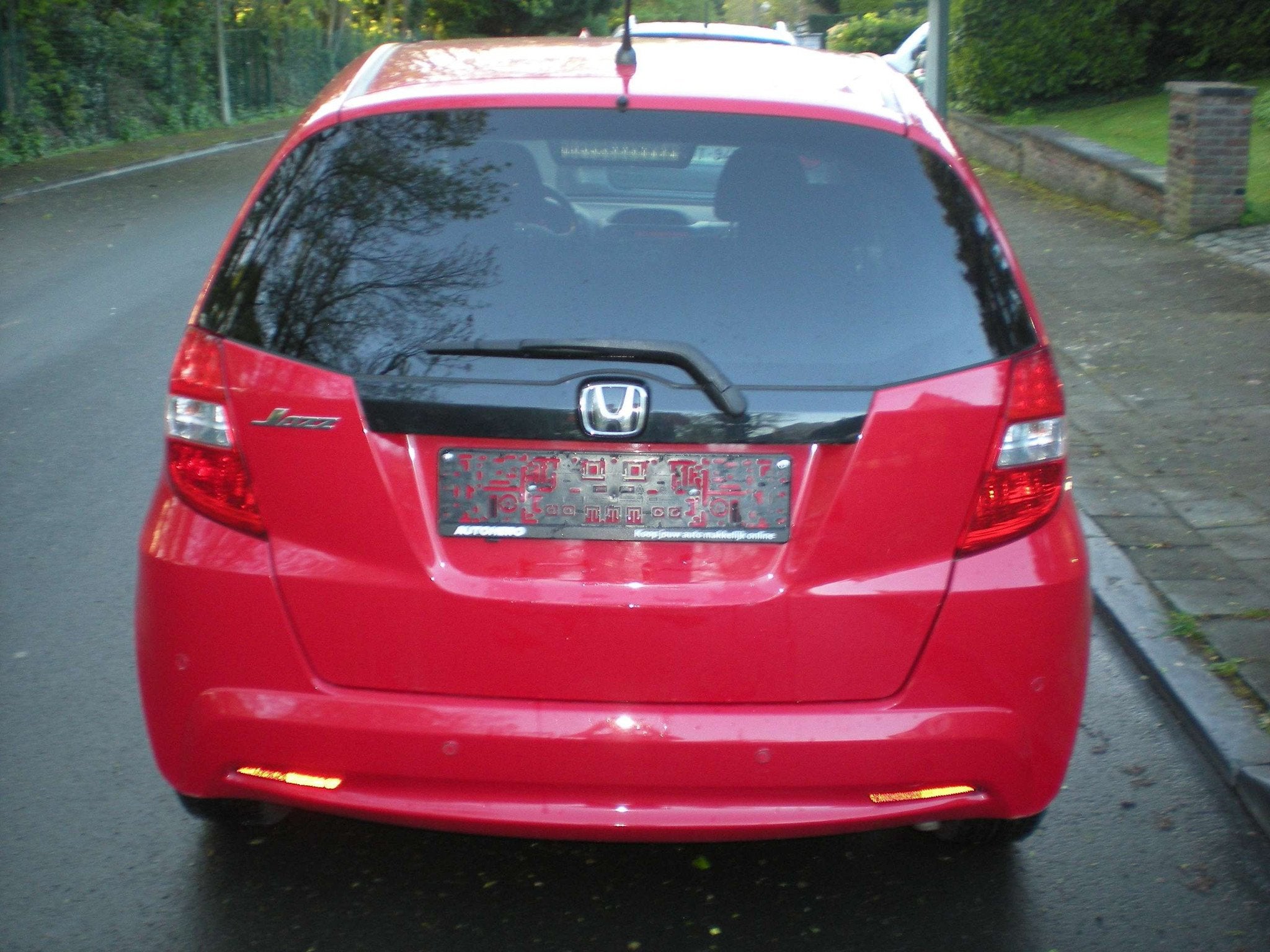Honda Jazz 1.4i Elegance, Autos, Honda, Rouge, Euro 5, Achat, 129 g/km