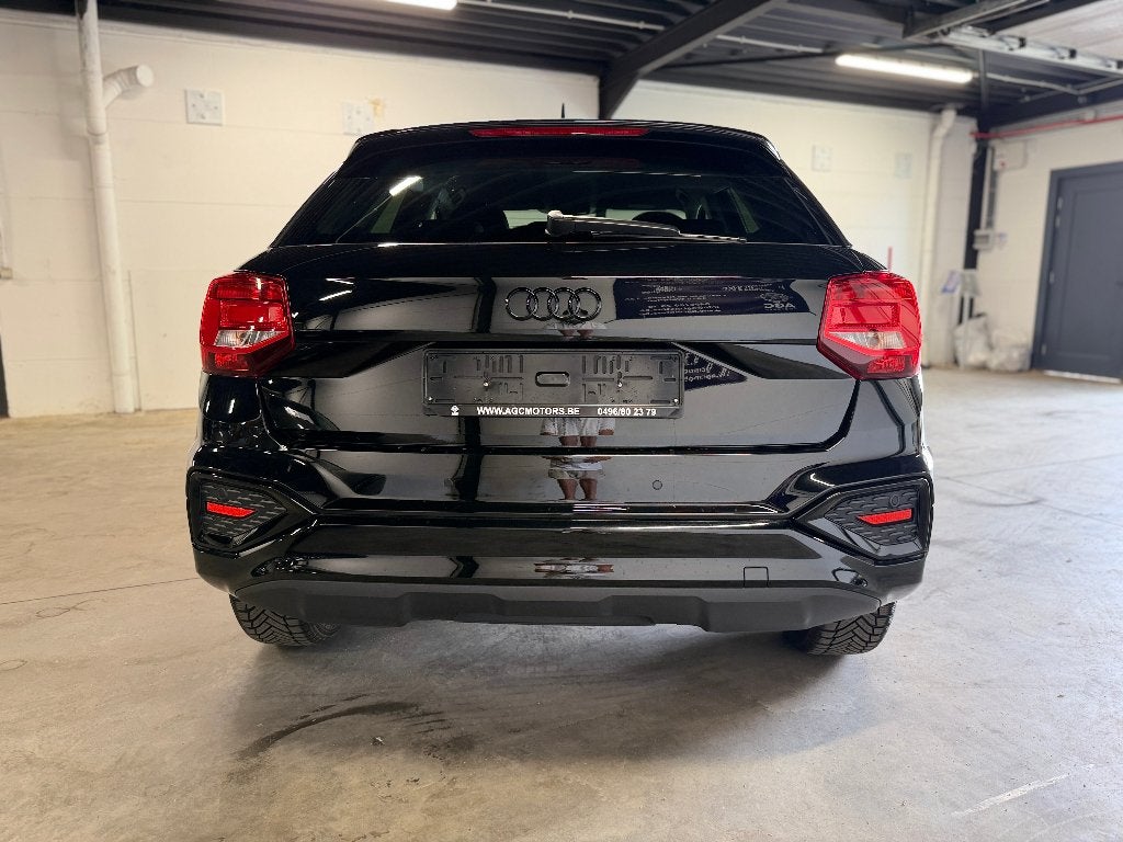 Audi Q2 3.0 TFSI Geavanceerd, Voorwielaandrijving, Stof, Zwart, Bluetooth