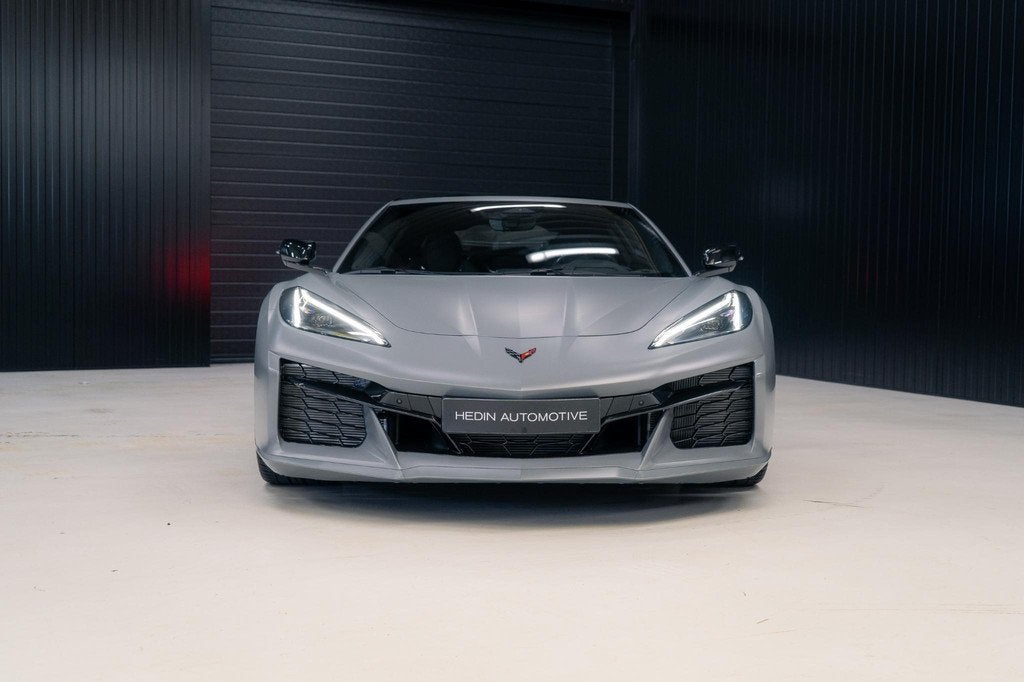 Corvette C8 E-Ray Coupé Automaat 3LZ Package Volledig Matte, Auto's, Automaat, Stof, 515 kW, Bedrijf