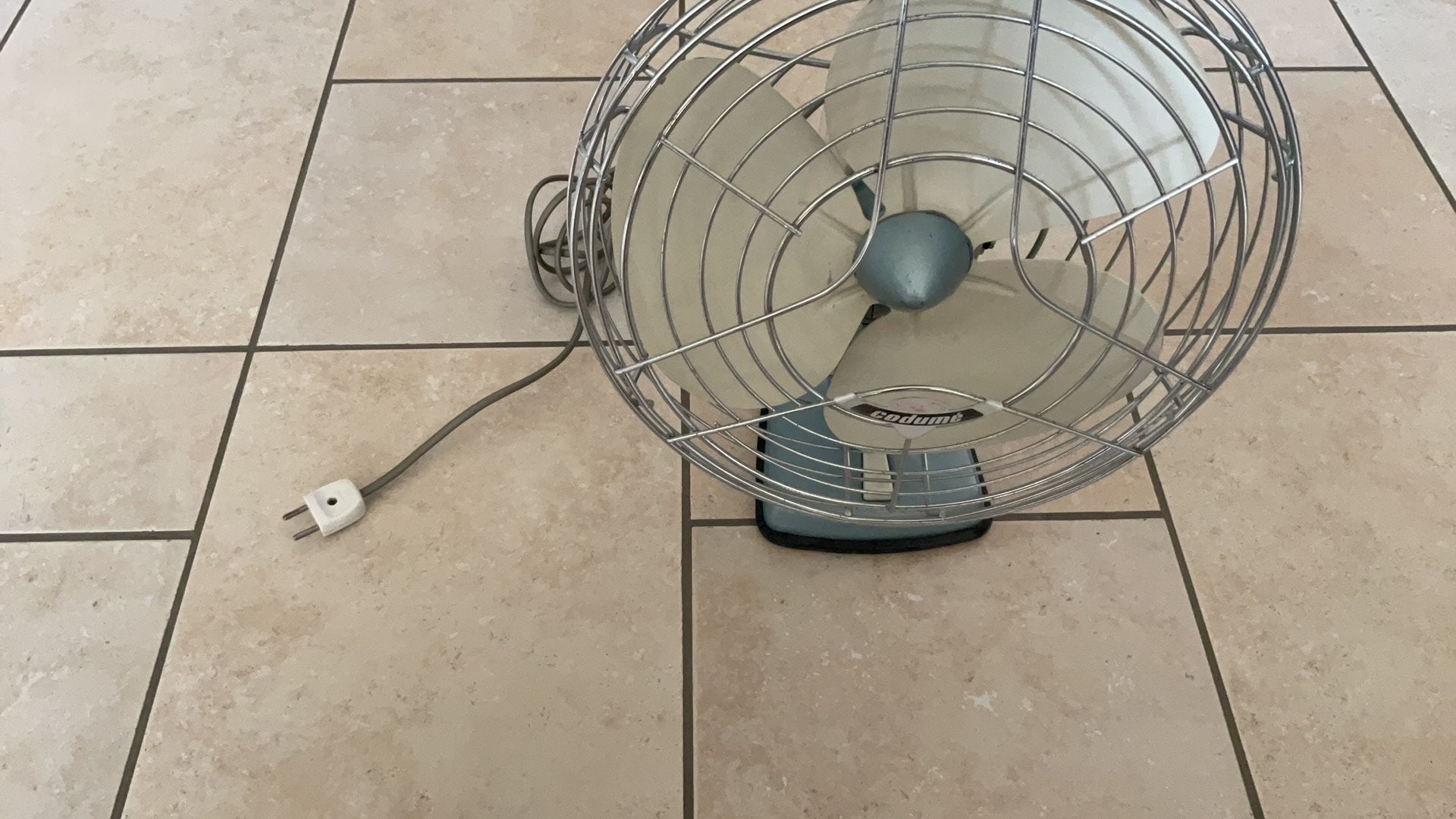 Mobiele antieke ventilator, Enlèvement, Utilisé