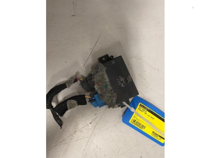 PDC Module van een Peugeot 208, Autos : Pièces & Accessoires, Carrosserie & Tôlerie, Peugeot, Utilisé, 3 mois de garantie, Enlèvement ou Envoi