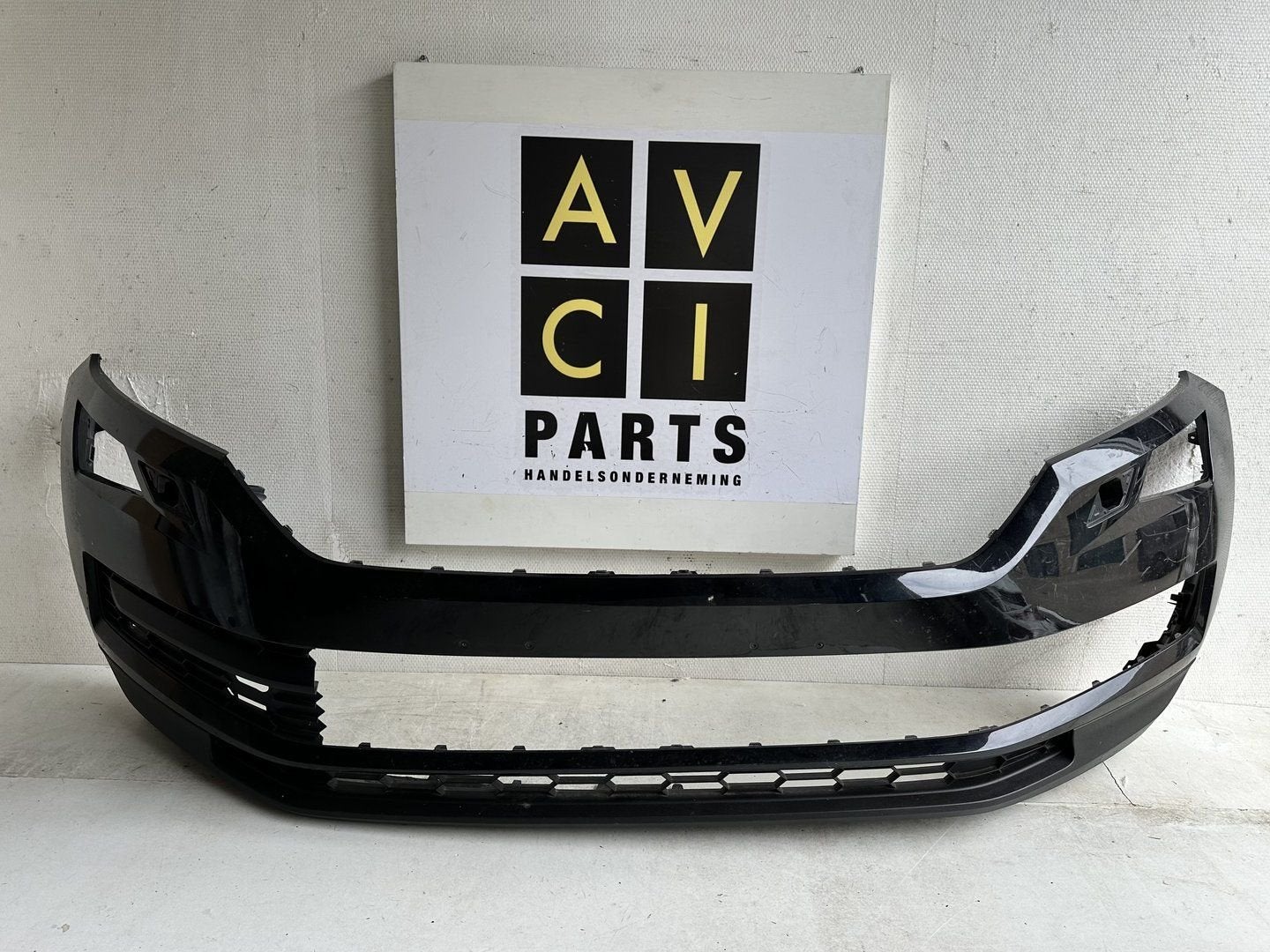 Skoda Kodiaq voorbumper bumper 562807221 16-, Gebruikt, -, Voor, -