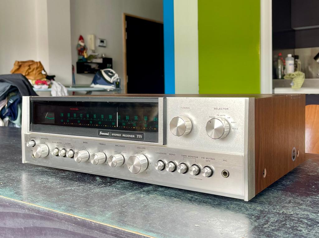 Sansui 771 – volledig gereviseerde vintage receiver, Audio, Tv en Foto, Versterkers en Ontvangers, Refurbished, Ophalen, Overige merken