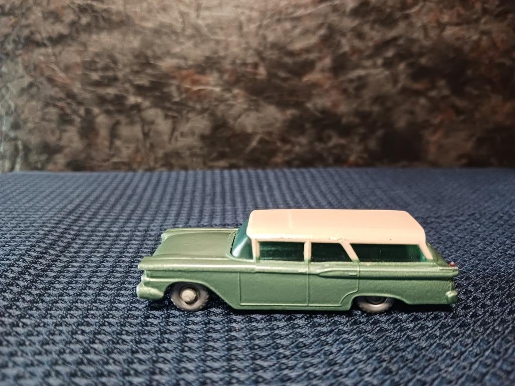Matchbox  31 b. AMERICAN FORD STATION WAGON, Envoi, Matchbox