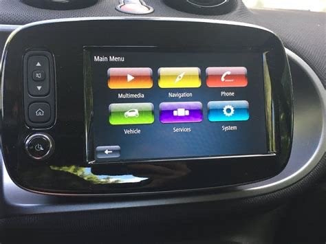 Smart Fortwo or Forfour Media systeem, Auto diversen, Autoradio's, Ophalen of Verzenden, Zo goed als nieuw