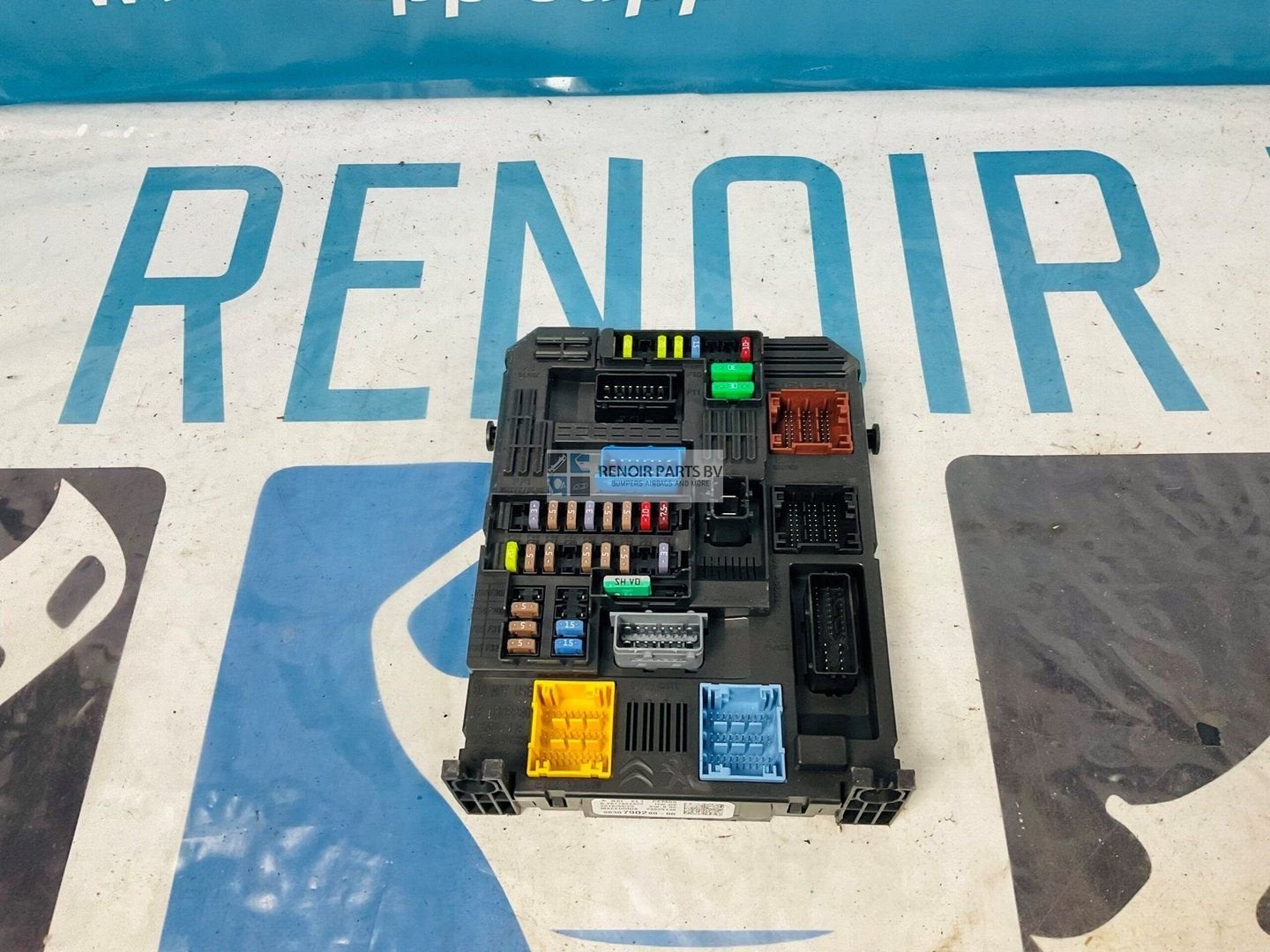 Zekering Fuse Box Peugeot Citroen 9830790280 3-D2-5276, Gebruikt, -, -, Ophalen of Verzenden