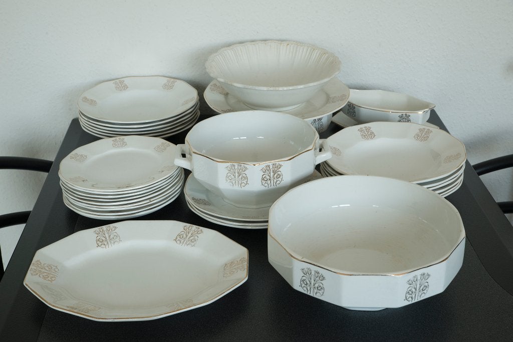 Antiek 32-delig servies – Faïencerie Saint-Ghislain, Antiek en Kunst, Antiek | Servies compleet, Ophalen