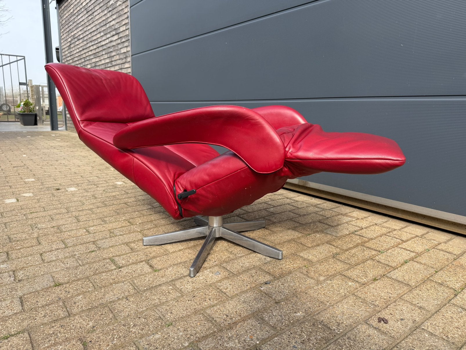 Jori Symphony relax, cuir Celia rouge Medi mono-move, Enlèvement ou Envoi, Durlet natuzzi minotti rolf benz stressless himolla hukla
