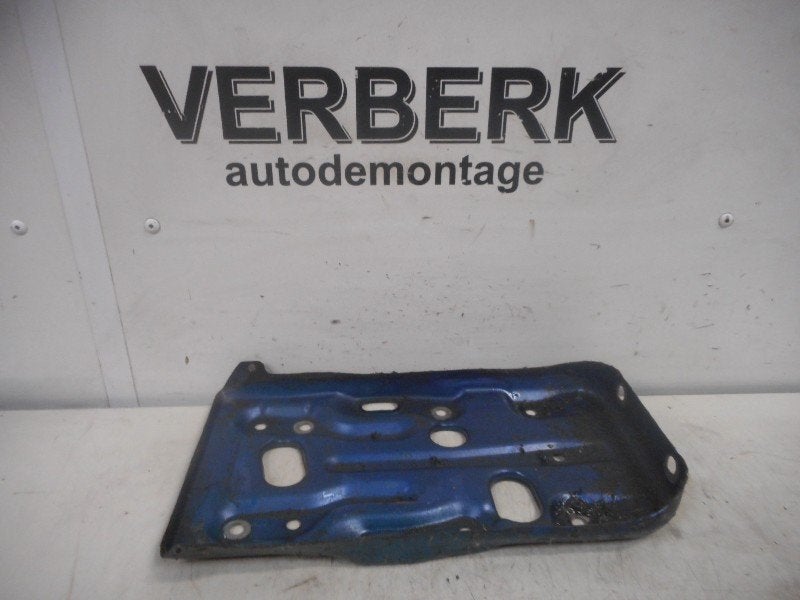 BAC A BATTERIE Ford Ranger (01-1999/06-2006), Henry-Ford-Straße  1
50735  Köln, DE, Ford-Werke GmbH, Kunden@ford.com, Ford