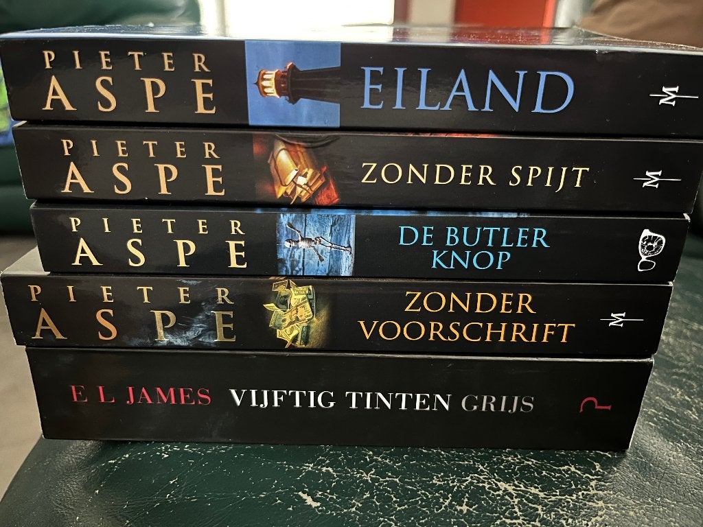 Pieter Aspe en 50 tinten grijs, Boeken, Ophalen of Verzenden, Zo goed als nieuw, Pieter Aspe