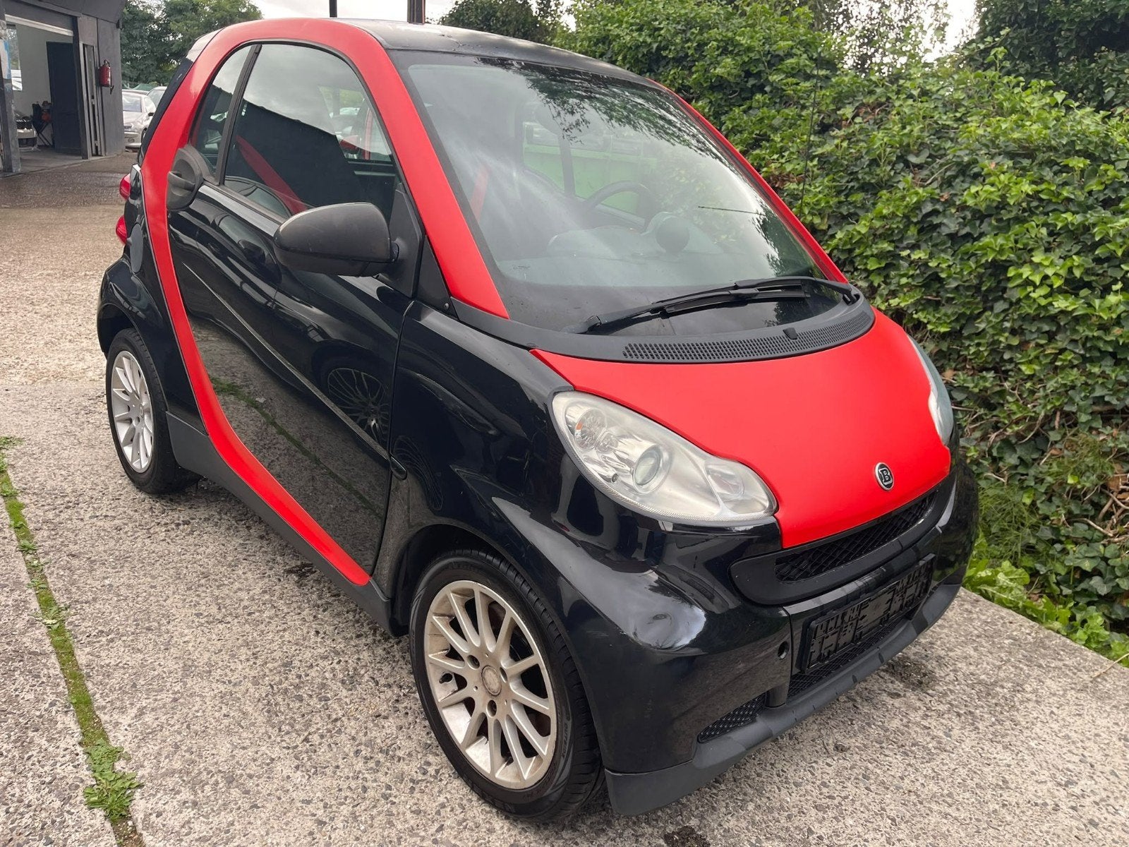 smart fortwo black/red, Achat, Entreprise, Noir, Automatique