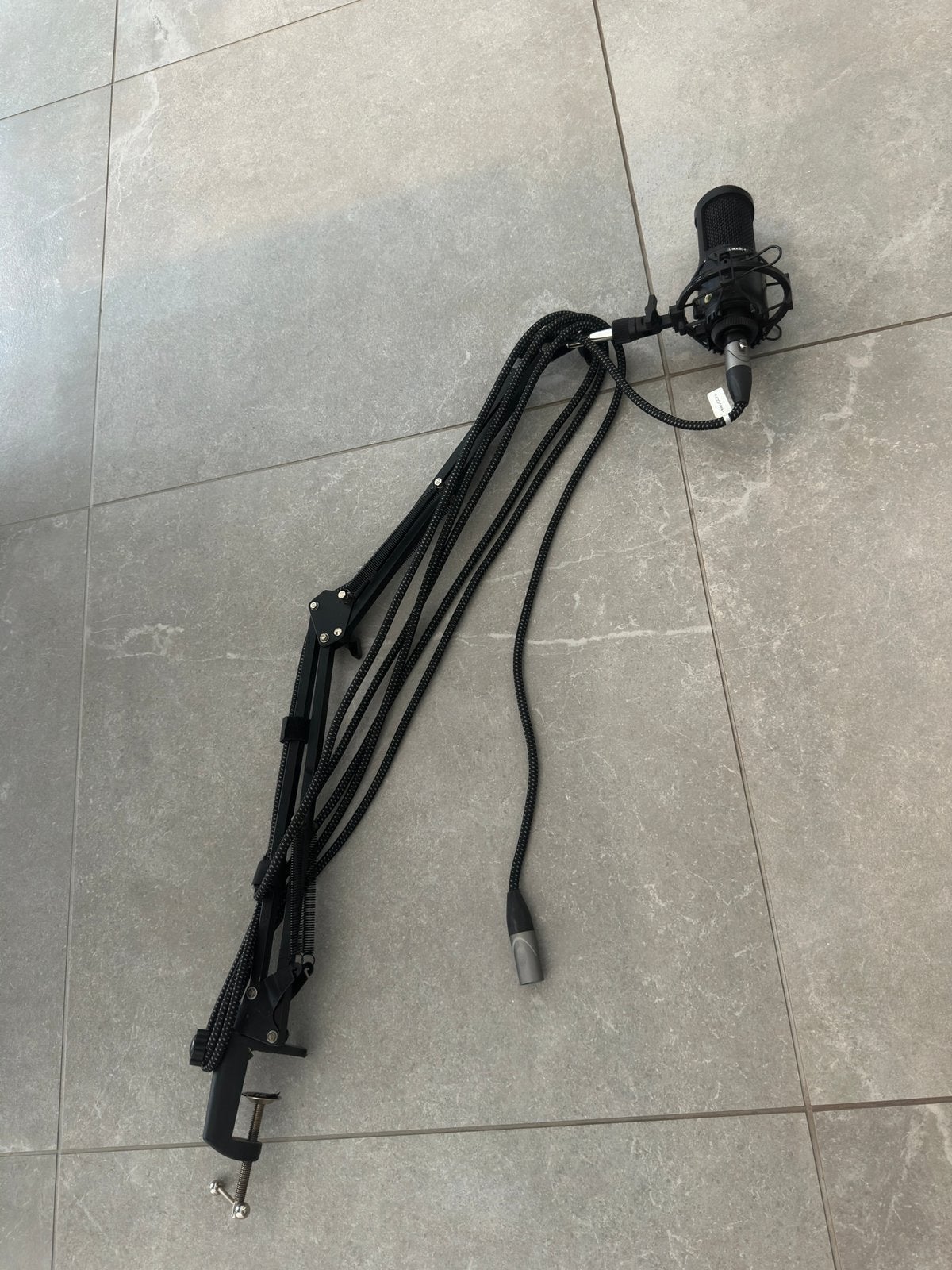 Micro xlr audio-technica, Musique & Instruments, Enlèvement, Comme neuf