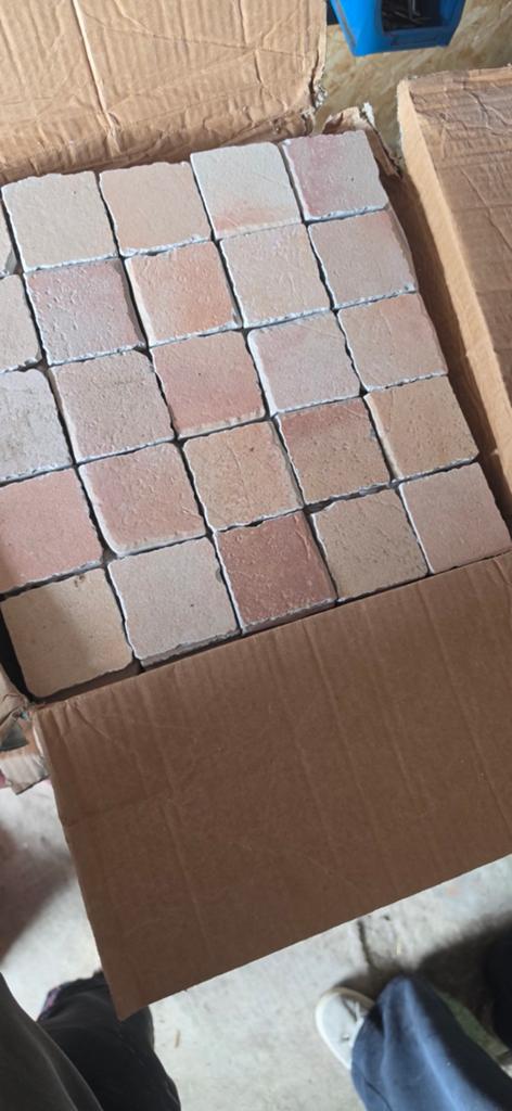 Carrelage, Bricolage & Construction, Enlèvement