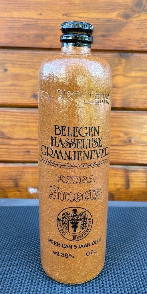 Lege fles Grand Jenever van terracotta, Verzamelen, Ophalen, Zo goed als nieuw