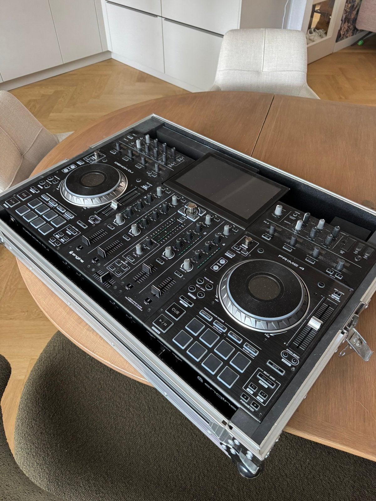 Denon DJ Prime 4 DJ-set + hardcase, Muziek en Instrumenten, Ophalen, Gebruikt, Dj-set, Denon