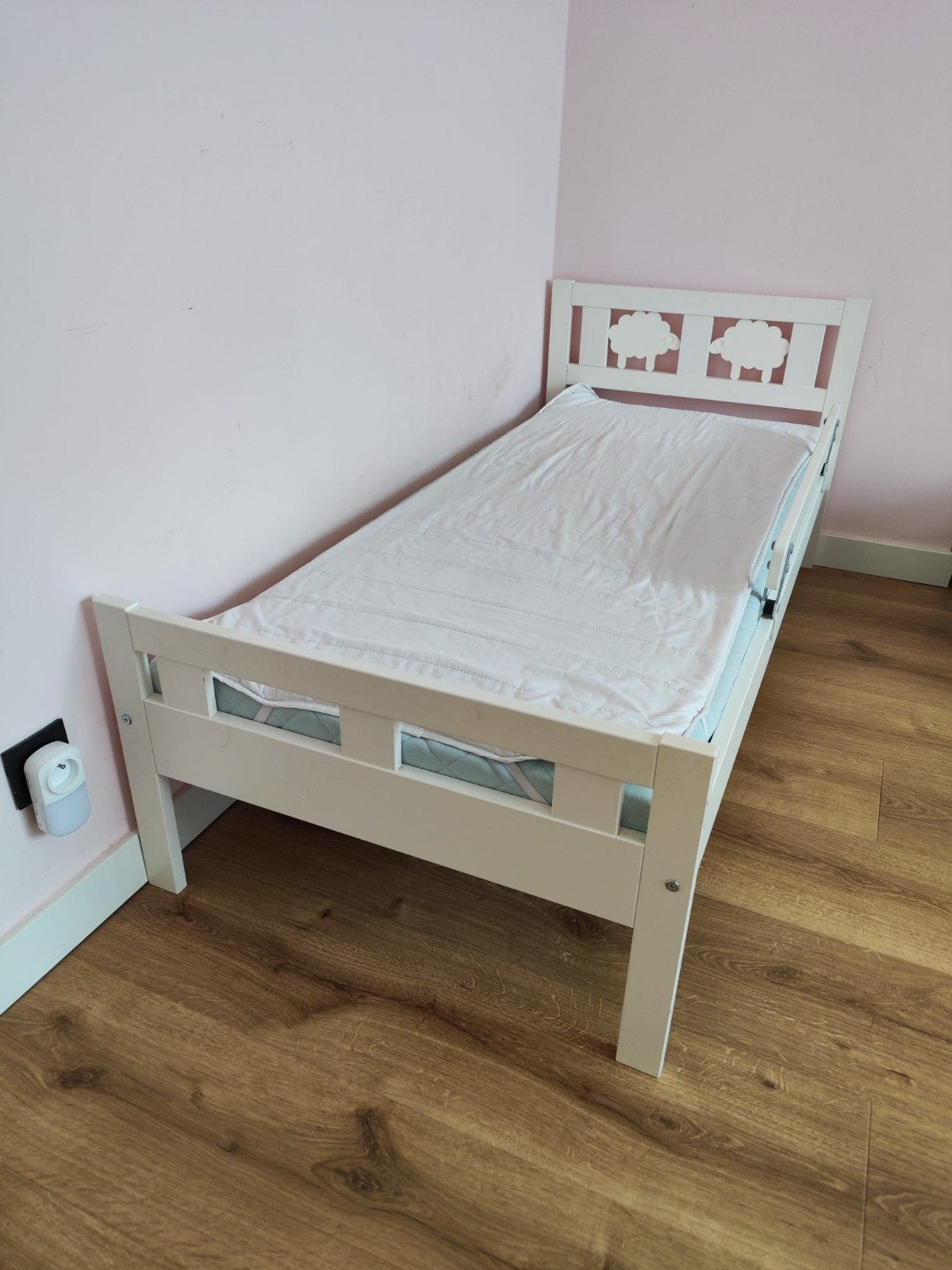 ikea peuterbed 70x160, Kinderen en Baby's, 70 tot 85 cm, Zo goed als nieuw, 160 tot 180 cm, Ophalen