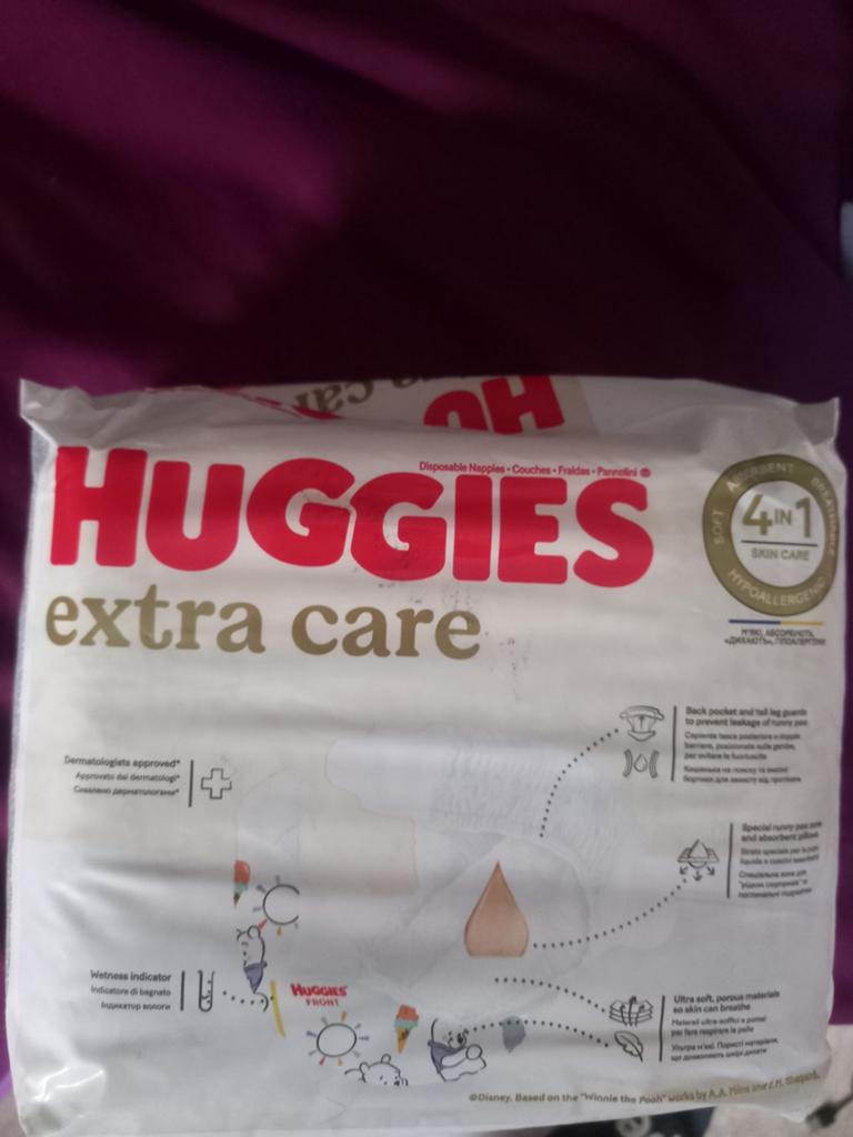 Pampers  huggies, Enlèvement