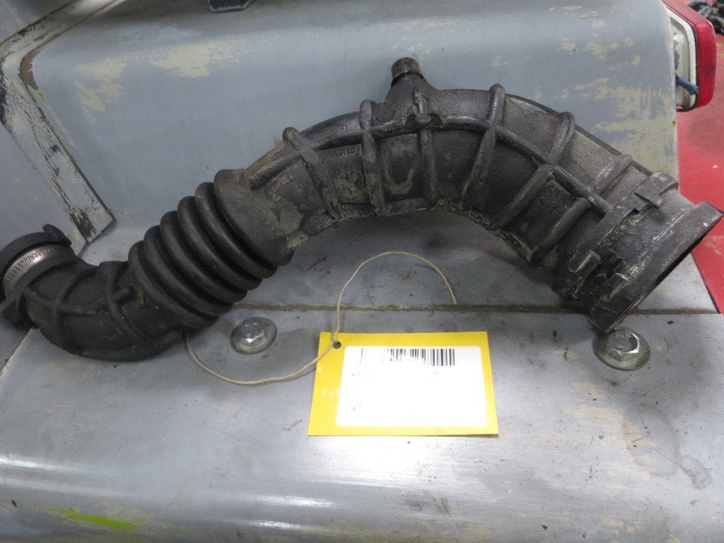 INTERCOOLER SLANG Renault Clio III (BR / CR) (820050083), Gebruikt, Renault, Mevr. I. Hauben, Rue de l'Espoir 34 34
4030  GRIVEGNÉE, BE