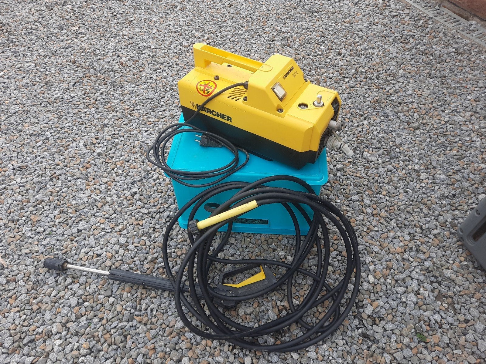 Nettoyeur Karscher hp 100 bar, Électrique, Avec pression d'eau réglable, Enlèvement, Utilisé
