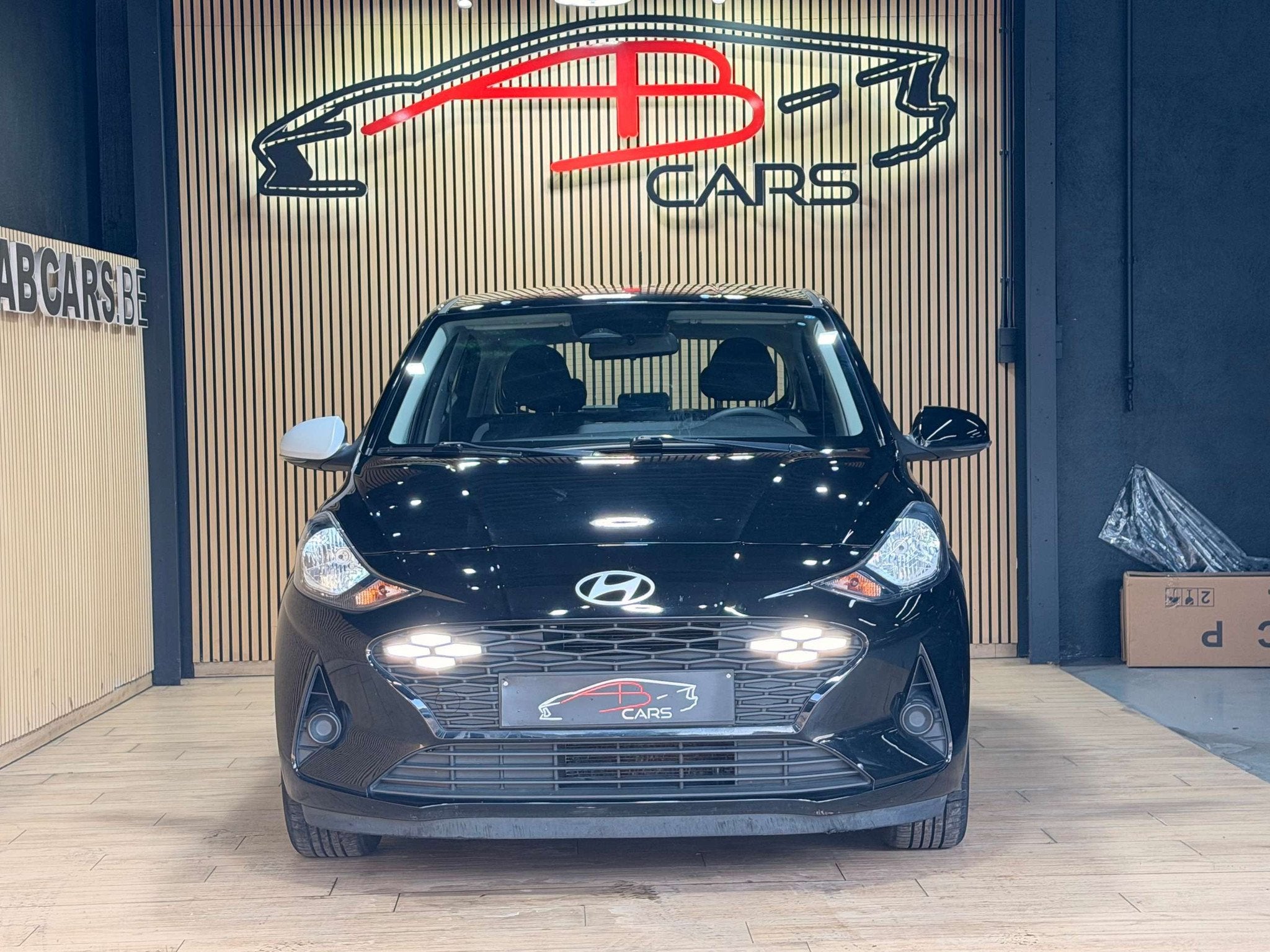 Hyundai i10 1.0i * SPORT * GARANTIE 12 MOIS * 1ER PROPRIETAI, 116 g/km, Achat, 998 cm³, Euro 6