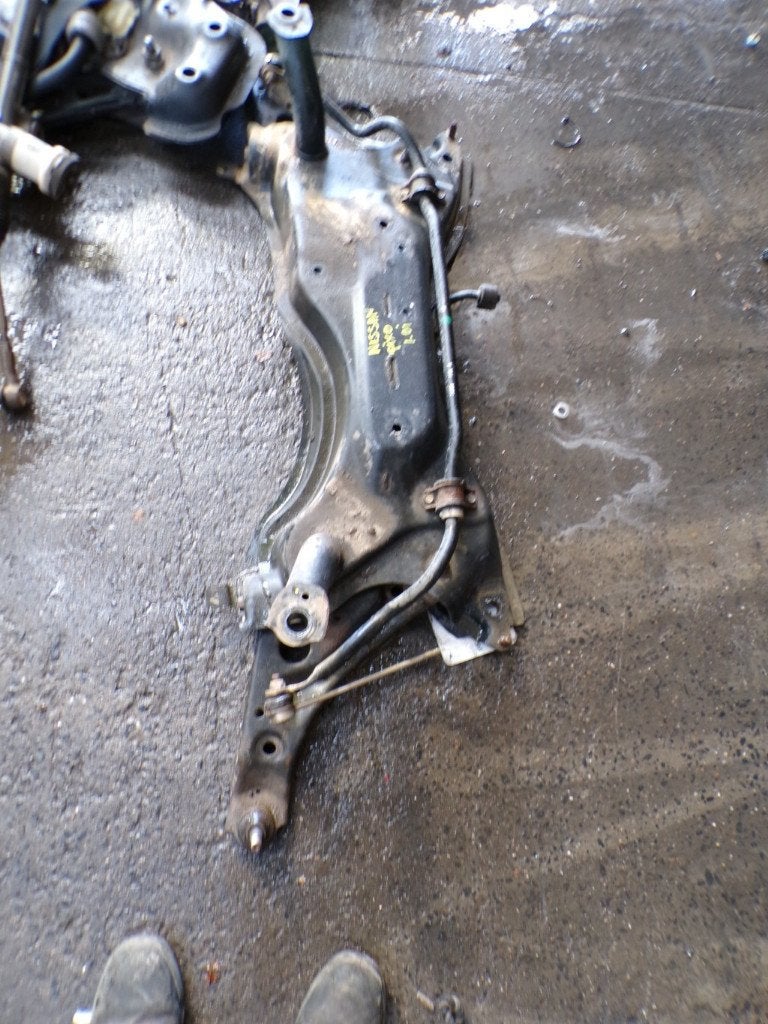 Berceau avant Nissan Pixo 1.0i 50kw 2009-2013 LP/15675, Enlèvement, Utilisé, Nissan