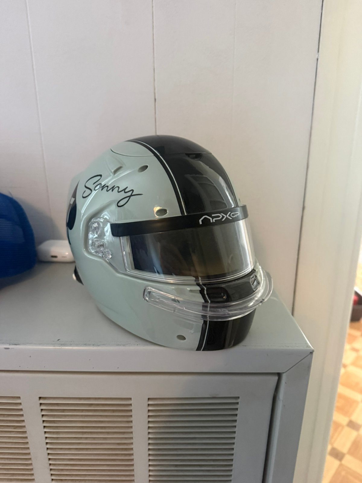 F1 the movie popcorn bucket, Ophalen, Zo goed als nieuw