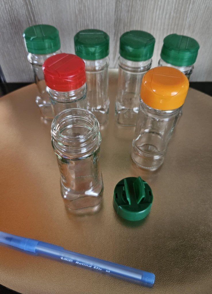 Lot de 7 pots à épices en verre bocal bocaux, Ophalen of Verzenden, Gebruikt, Glas, Kom(men)