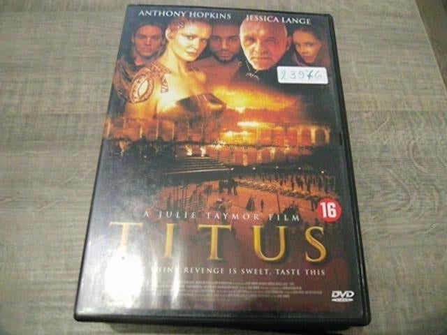 titus, Envoi, Guerre