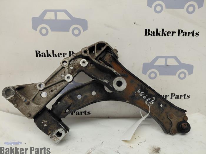 Bras de suspension bas avant droit d'un Volkswagen Golf, -, -, 3 mois de garantie, Utilisé