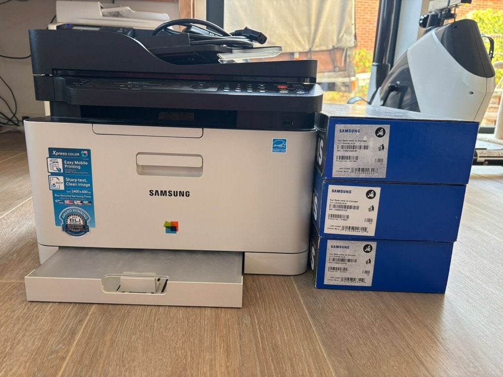 Imprimante laser couleur Samsung Xpress C480FW + 3 toners, Fax, All-in-one, Sans fil, Comme neuf