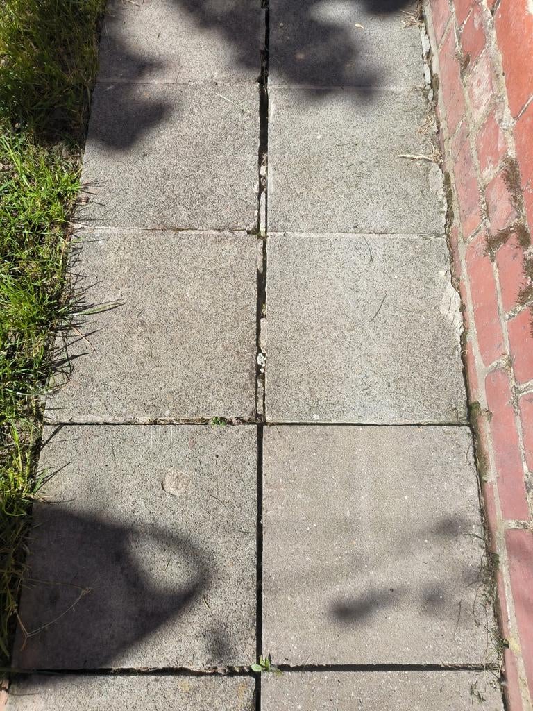 130 Dalles en beton 30*30, Beton