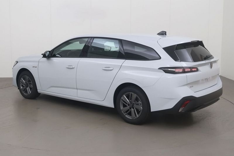 Peugeot 308 SW 1.2 Turbo Style S&S 136 AT, Auto's, Gebruikt, 1199 cc, Wit, Bedrijf