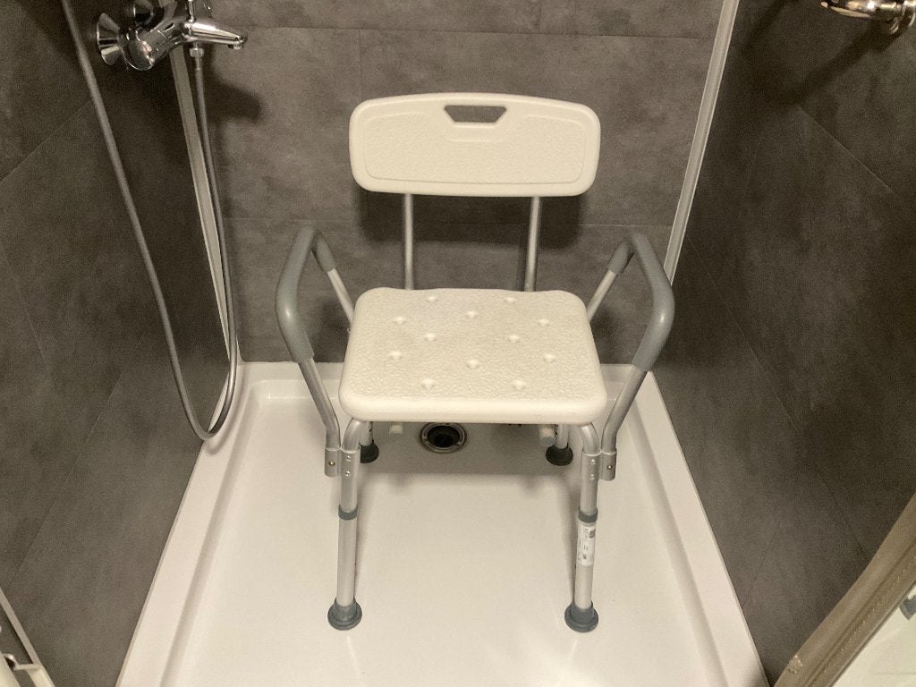 Toilet/ douche stoel, Diversen, Ophalen, Zo goed als nieuw