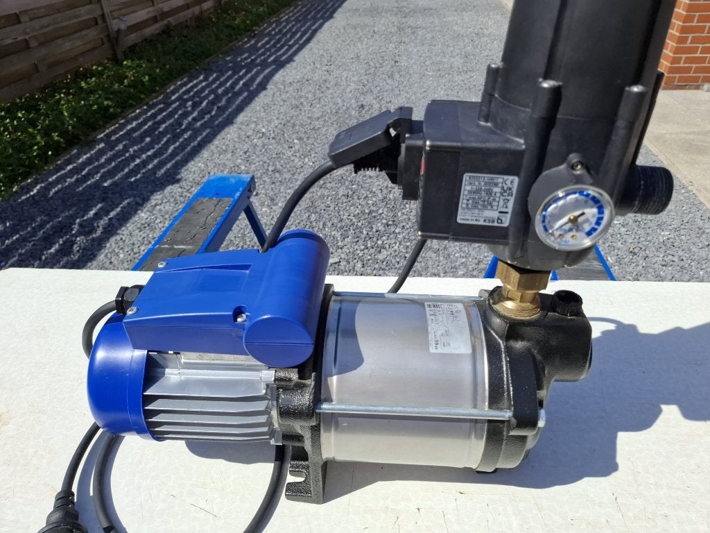nieuwe  KSB  waterpomp - regenwaterpomp -bronpomp, Tuin en Terras, Waterpompen, Ophalen of Verzenden, Nieuw, Elektrisch, Bronpomp
