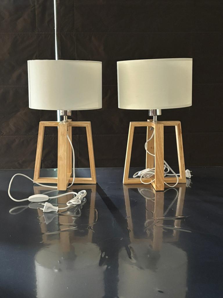 Lampe de table - lampe de chevet - Eglo, Maison & Meubles, Lampes | Lampes de table, Neuf, Moins de 50 cm, Bois, Enlèvement
