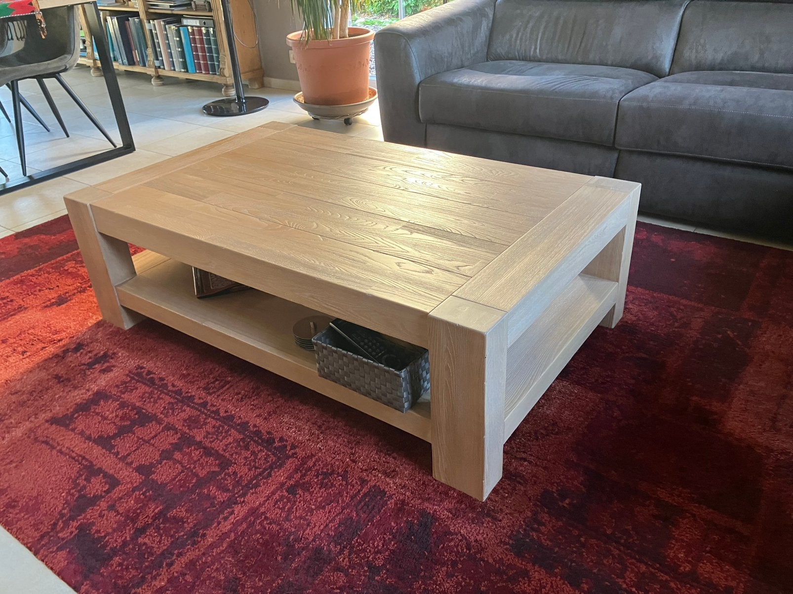 Salontafel massief hout Henders & Hazel, Huis en Inrichting, Ophalen, Zo goed als nieuw