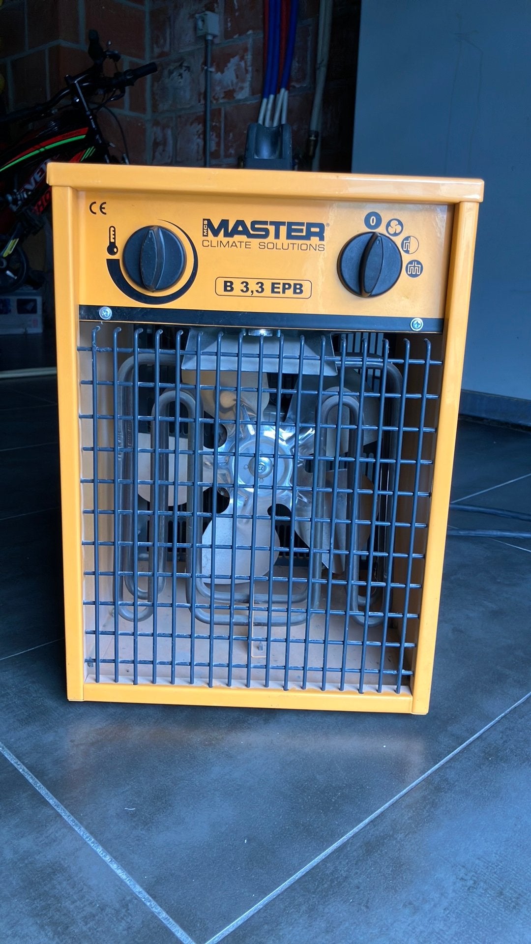 Chauffage électrique professionnel Master B 3.3 EPB - 80€, Doe-het-zelf en Bouw, Verwarming en Radiatoren, Ophalen, Zo goed als nieuw