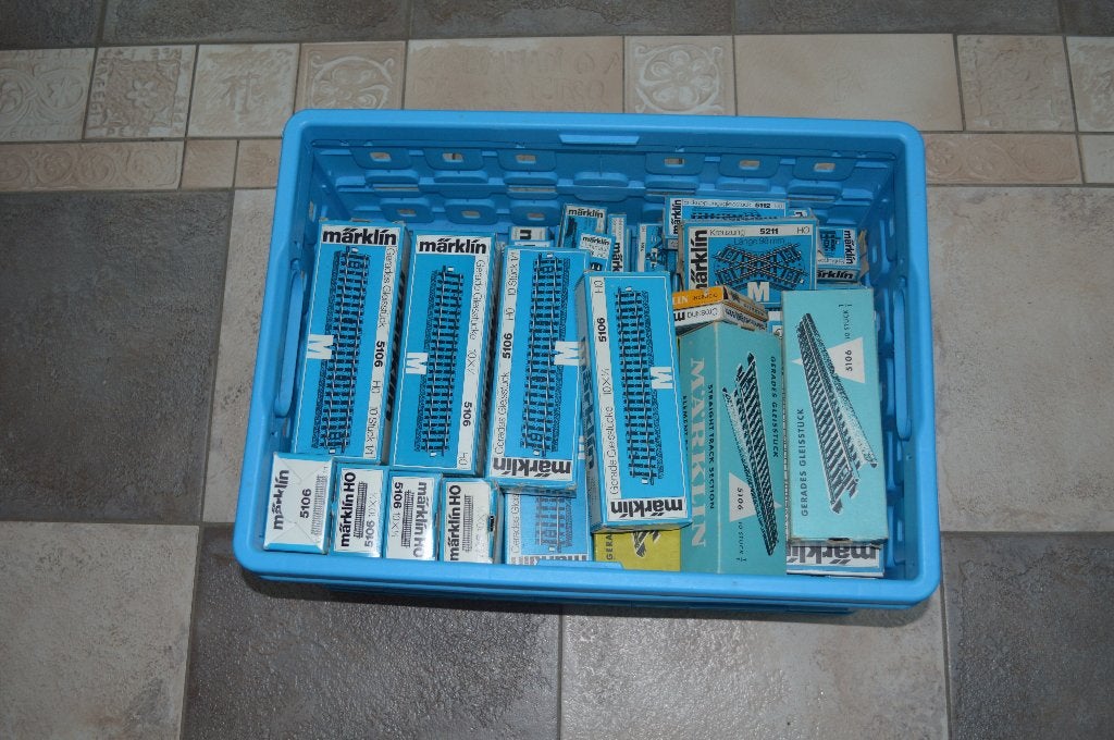 Märklin : groot lot (246 delig)Msporen in super toestand, Wisselstroom, Rails, Ophalen of Verzenden, Zo goed als nieuw