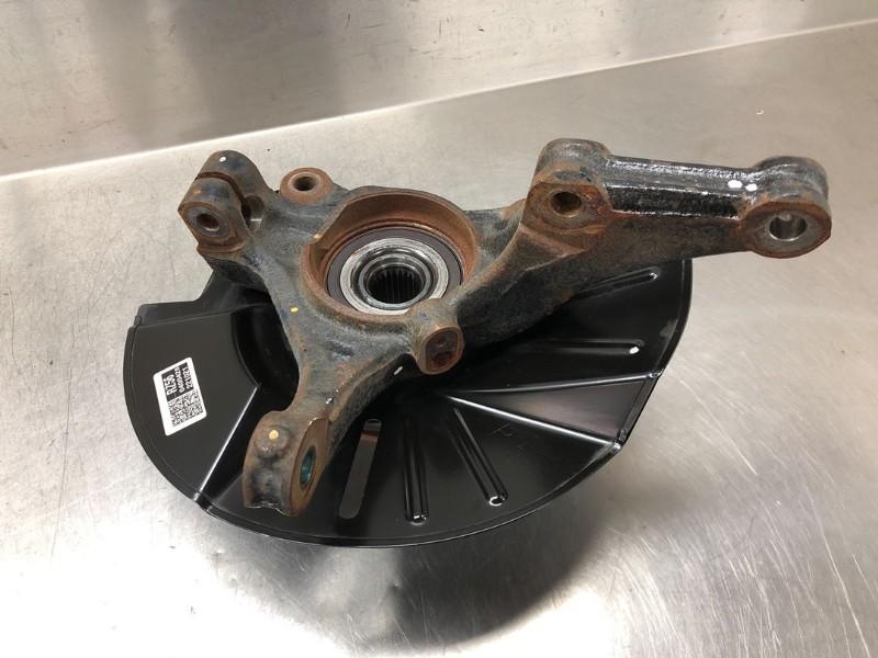 MOYEU DE ROUE AVANT Kia Stonic (YB) (01-2017/-), Utilisé, Kia