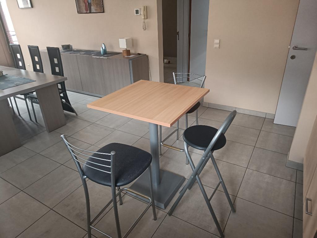 Eettafel, Huis en Inrichting, Tafels | Eettafels, Ophalen, Gebruikt, Tot twee personen, Vierkant