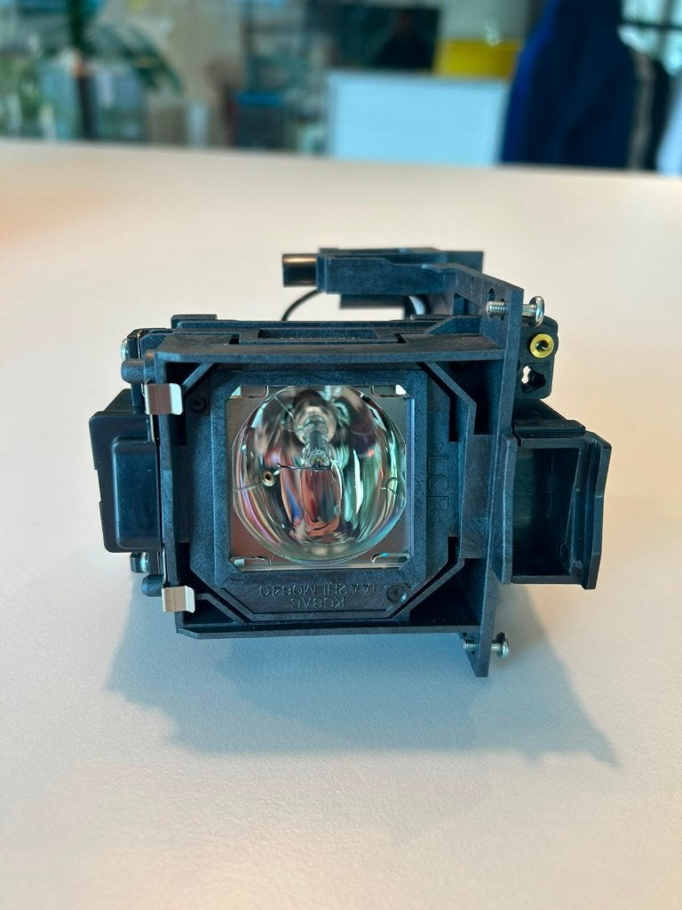 Lamp voor projector CANON MPN: LV-LP36, Ophalen of Verzenden, Zo goed als nieuw, Overige technologie, CANON