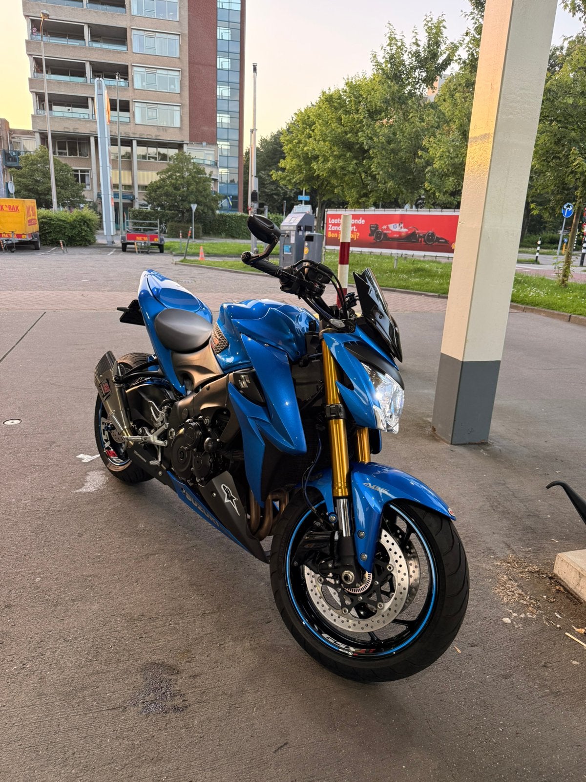 BOMVOLLE Suzuki GSXS-1000 Special R Hoegee Edition (185PK), Enlèvement, Utilisé