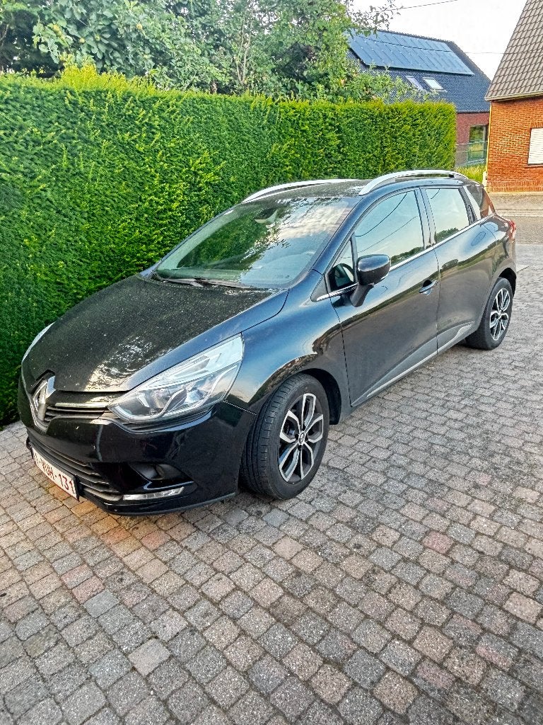 Renault Clio 0.9 TCE ESTATE bj 2019, Auto's, Voorwielaandrijving, Stof, 4 cilinders, Zwart