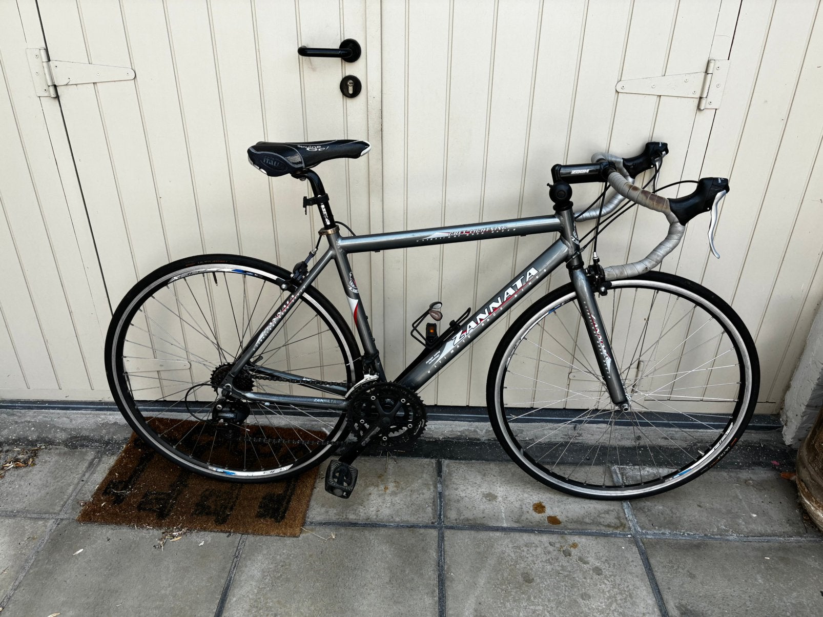 Koersfiets Zannata, Enlèvement, Utilisé