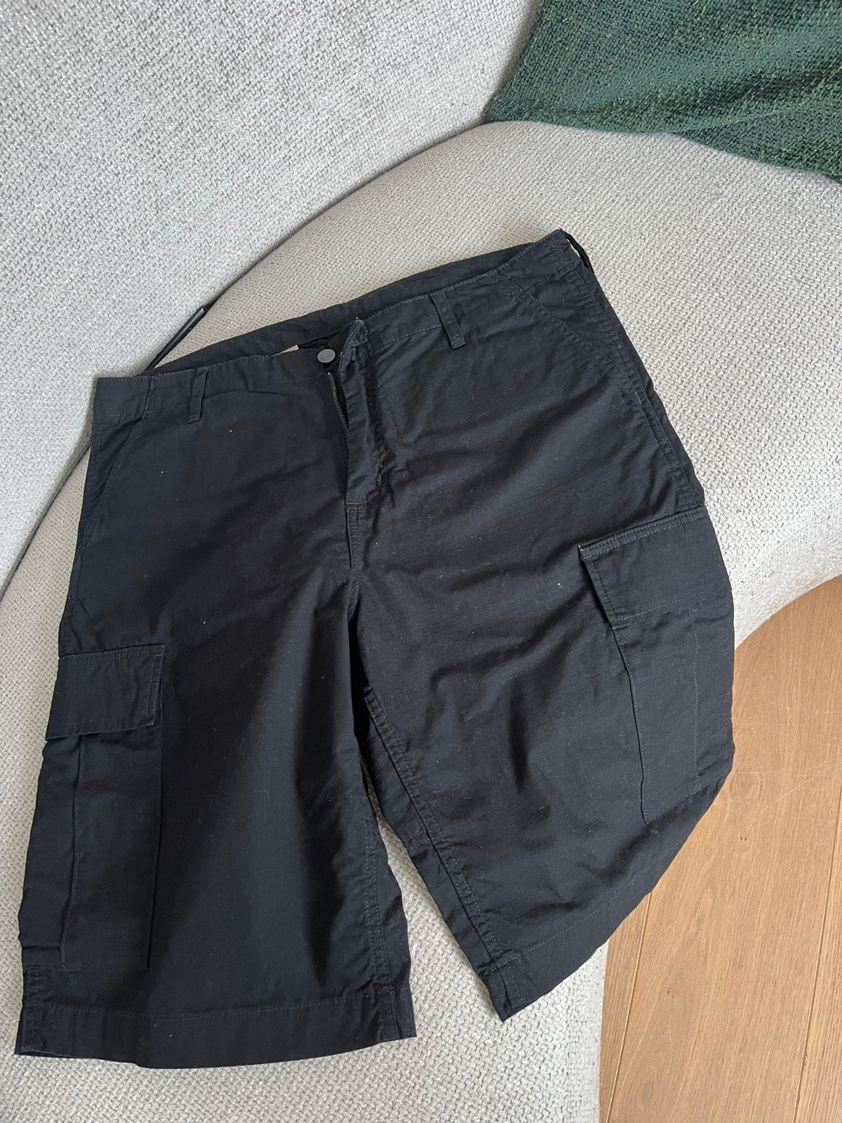 Carharrt short zwart maat 36, Vêtements | Hommes, Envoi, Comme neuf, Autres tailles, Noir