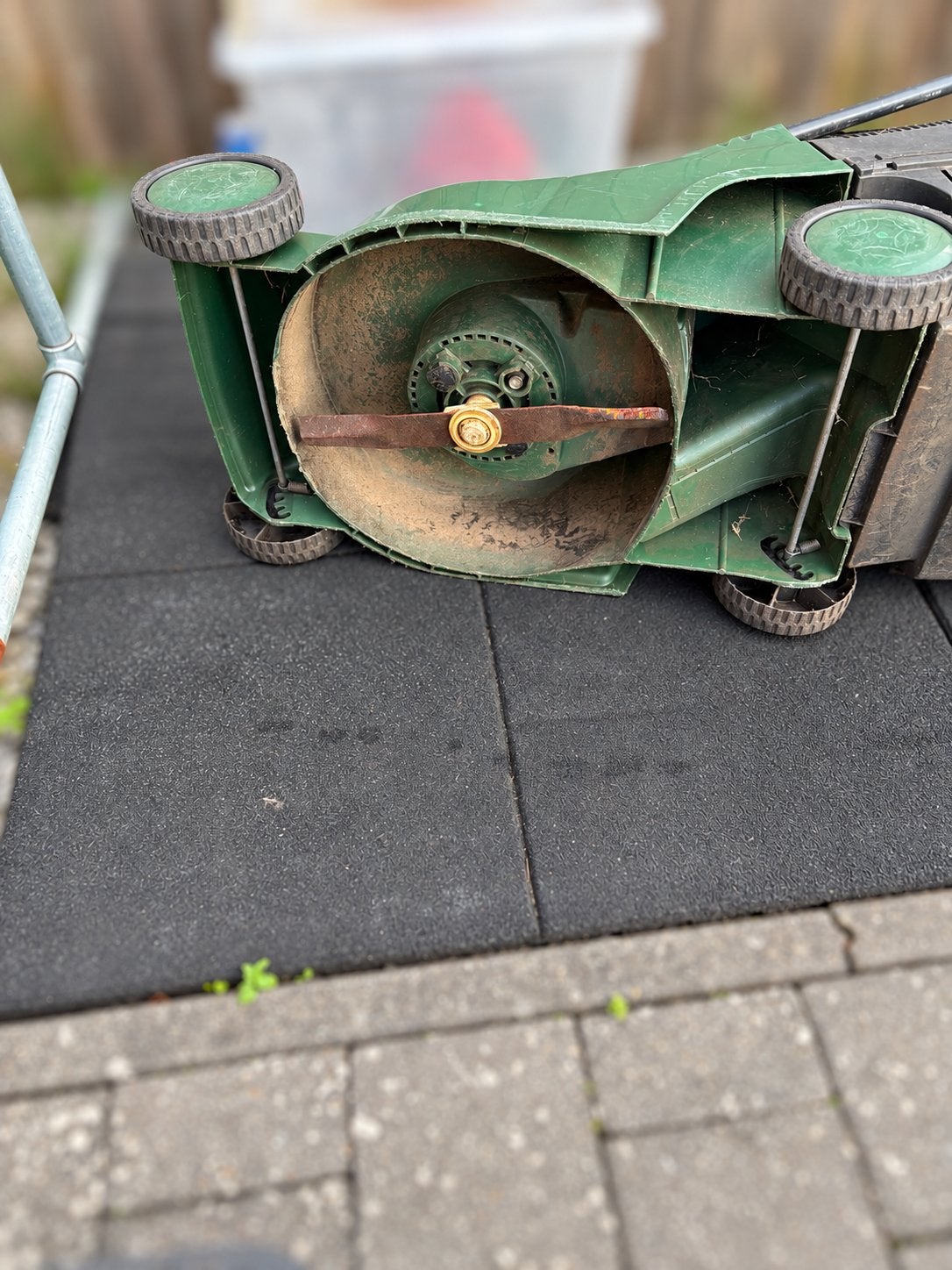 GRATIS!! Grasmaaier + Black & Decker kantenmaaier, Tuin en Terras, Ophalen, Zo goed als nieuw, Opvangbak