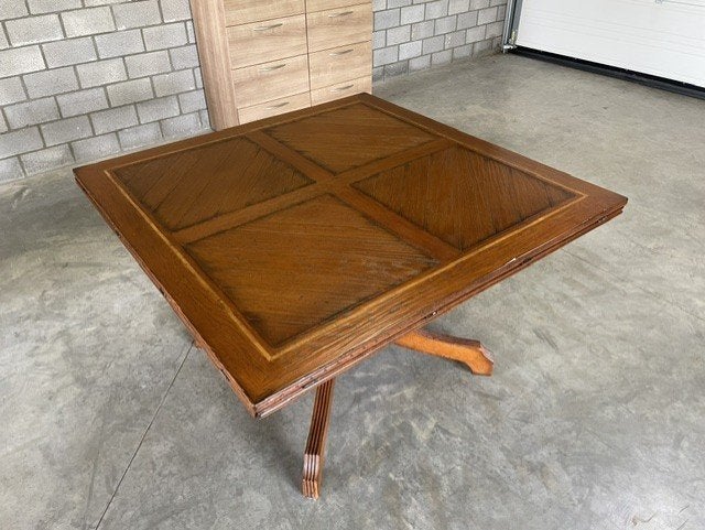 Mooie eetkamertafel rond/vierkant, Huis en Inrichting, Tafels | Eettafels, Ophalen, Gebruikt, Overige vormen