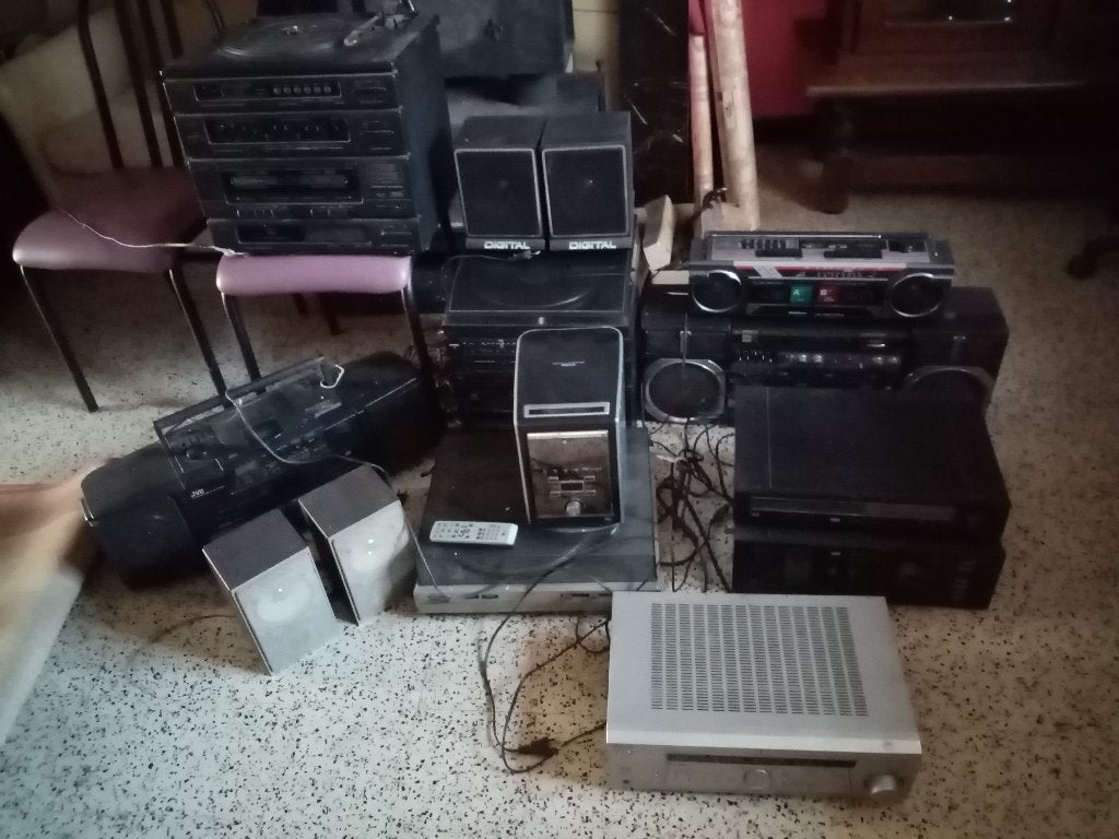 verzameling oude audiotoestellen, Audio, Tv en Foto, Stereoketens, Ophalen, Gebruikt, Overige merken