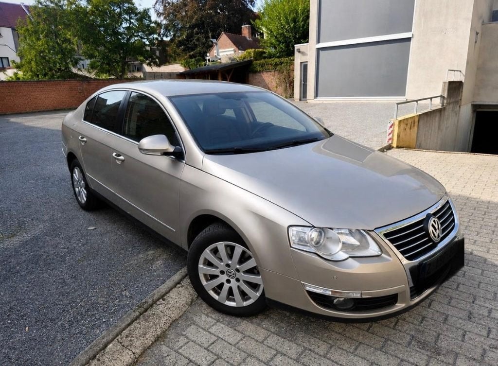 Volkswagen Passat 2.0 TDi DSG/140 000 KM+CAR-PASS/FULL/1HAND, Auto's, Volkswagen, 4 deurs, Beige, 4 cilinders, Beige