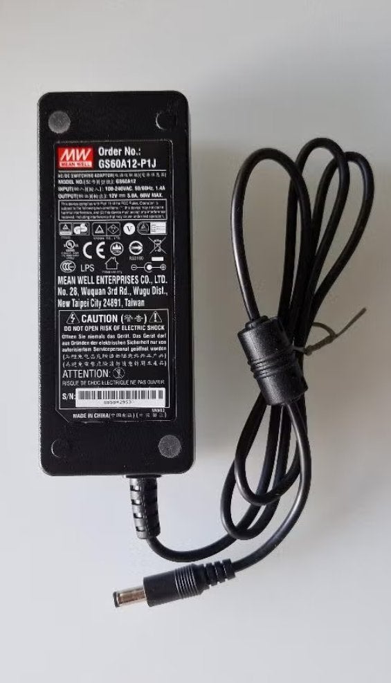 Voeding - adapter 220V AC 12V DC 5A 60Watt  NIEUW, Ophalen of Verzenden, Nieuw